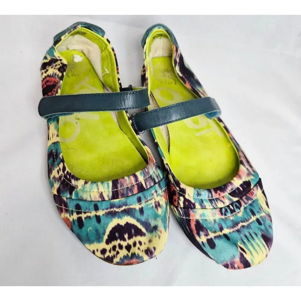 OTBT ballet slippers